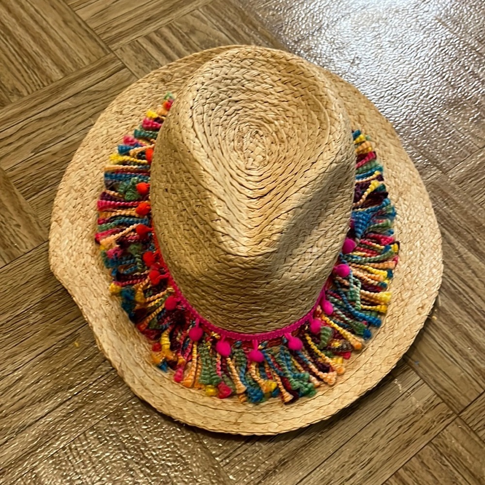 Marcus Adler tassel straw beach hat